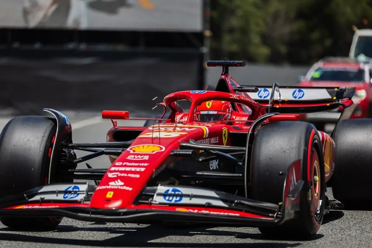 minardi-ferrari-to-czwarty-zespol-w-f1-po-grand-prix-singapuru